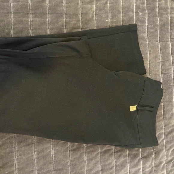 MICHAEL KORS PANTS SET - Picture 2 of 5